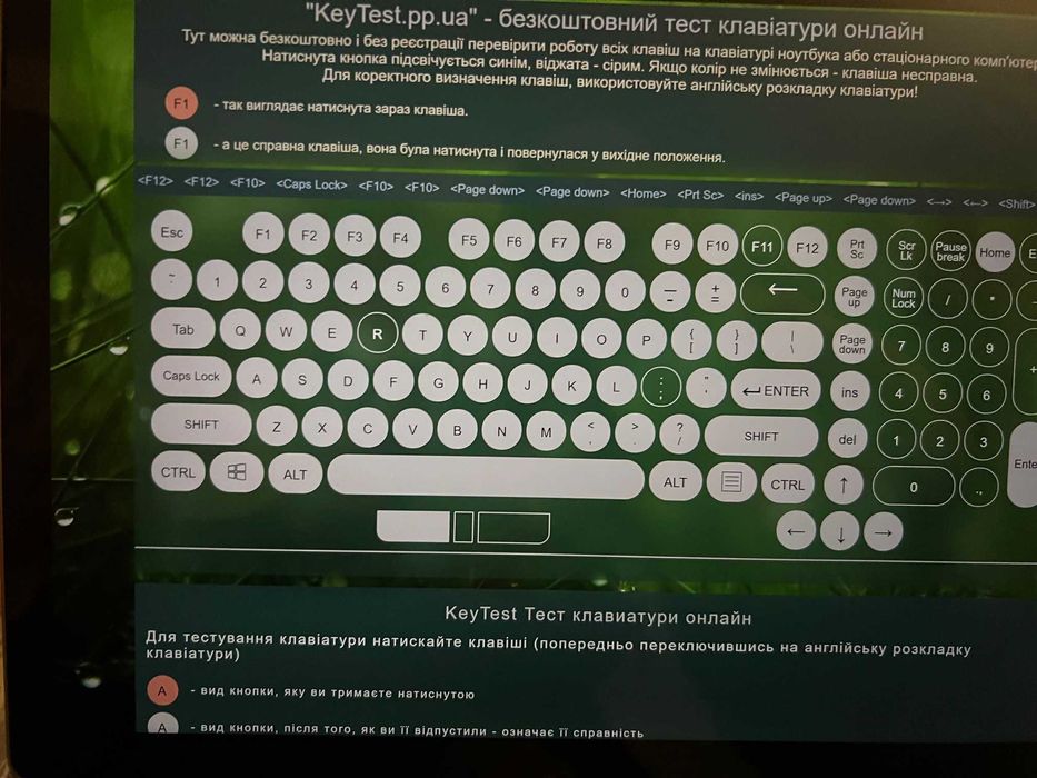 Продам ноутбук Microsoft Surface Book 1 i7/16Gb/512Gb