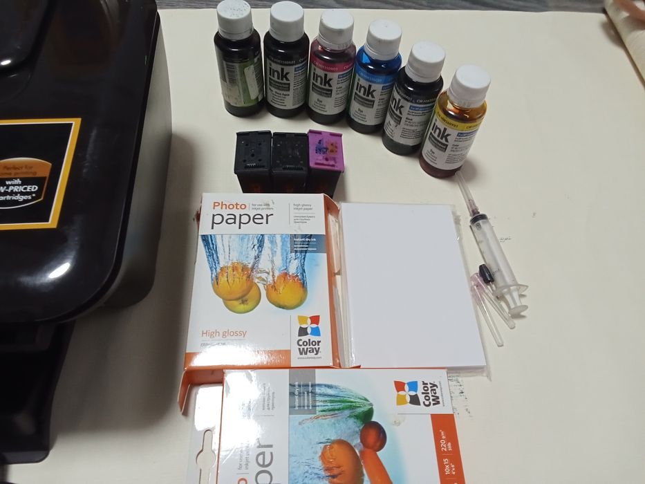 Принтер цвітний hp