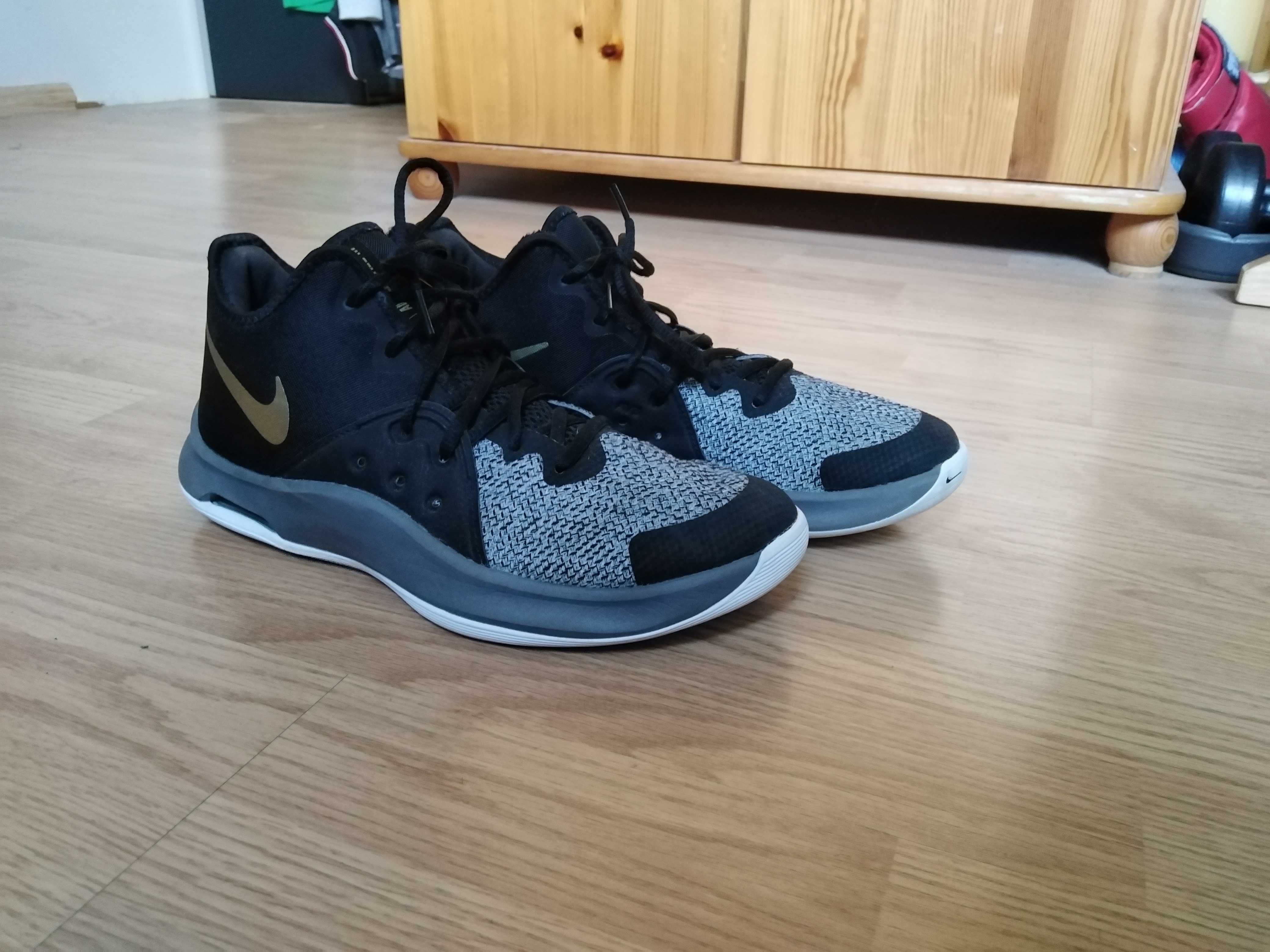 Buty do koszykówki Nike