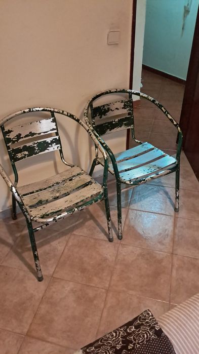 Cadeira de alumínio