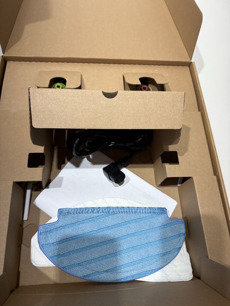 Роботизований пилосос Ecovacs Deebot N8+