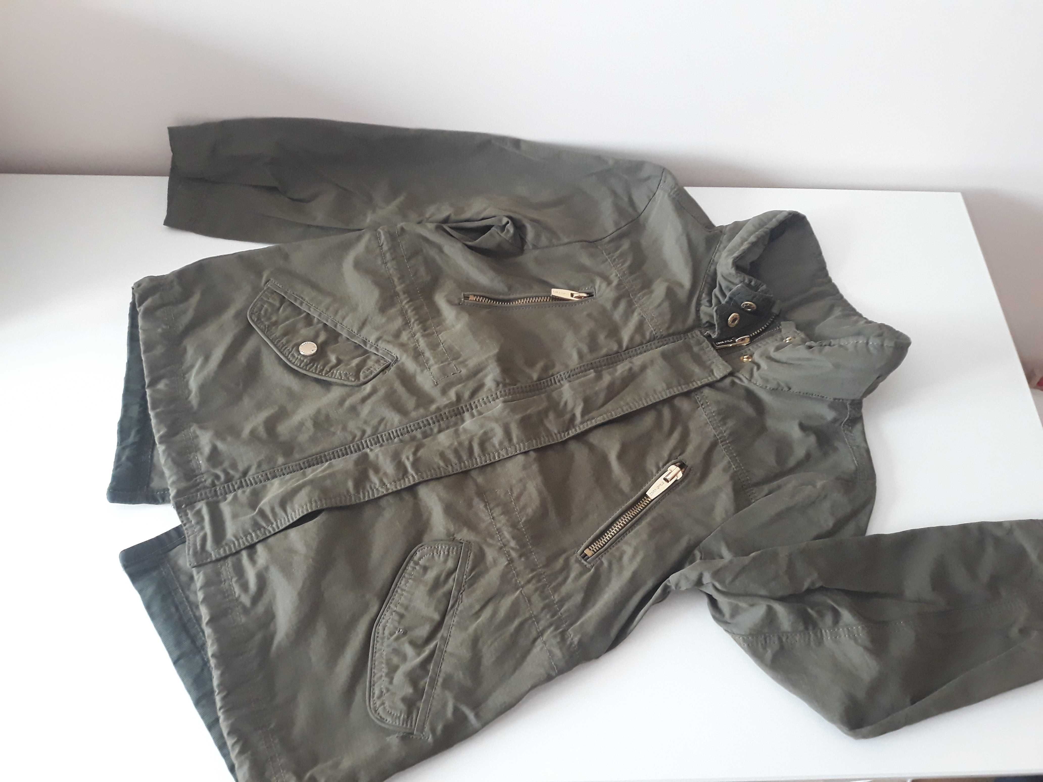 Kurteczka  parka ZARA rozmiar 122 , wiosna-lato. Kurtka khaki 6-7 lat