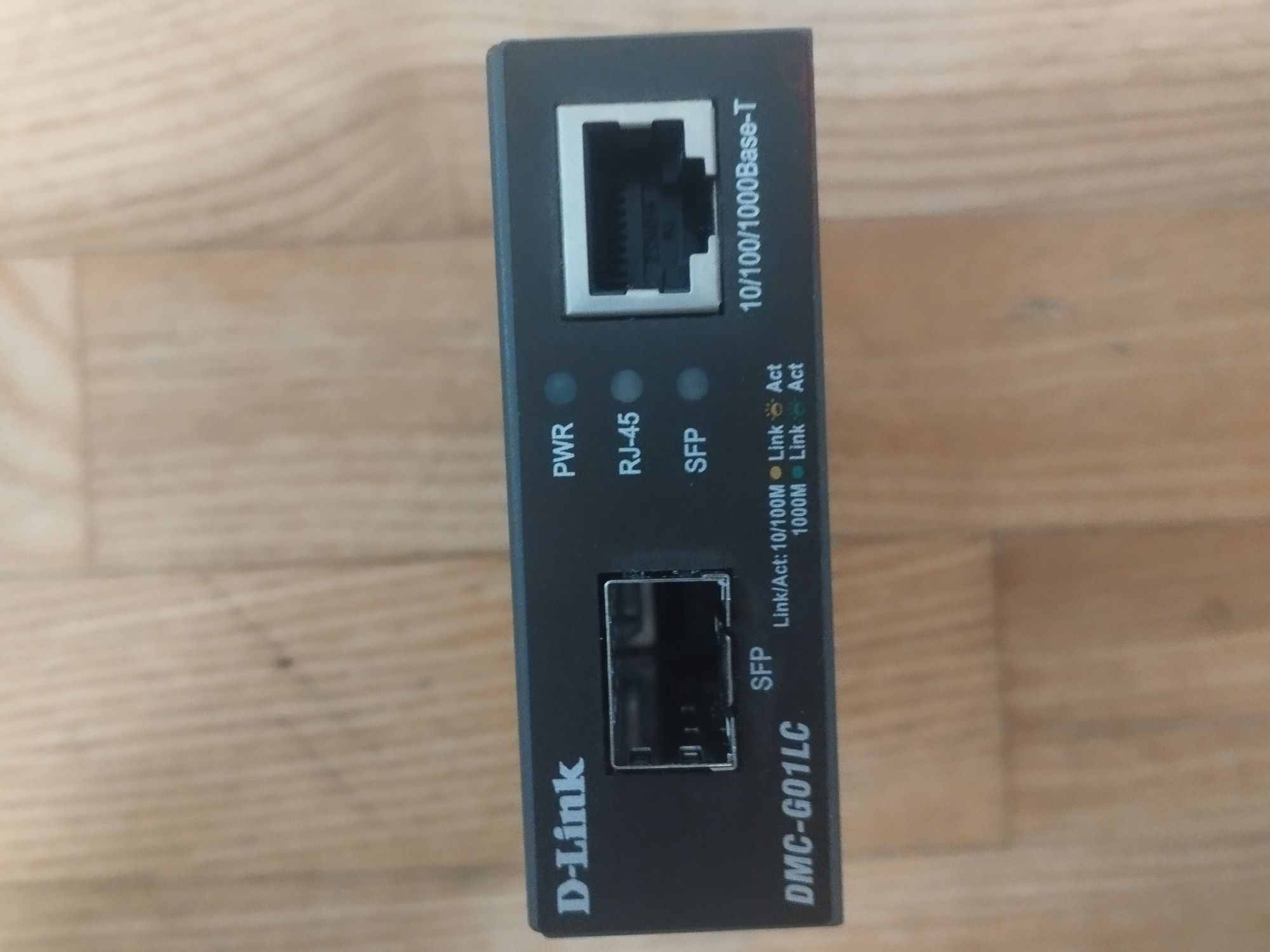 Медиаконвертер D-Link DMG-G01LС