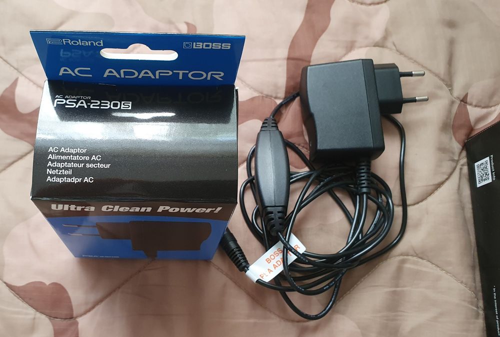 Pedaleira para Guitarra Boss ME-90 + Acessórios