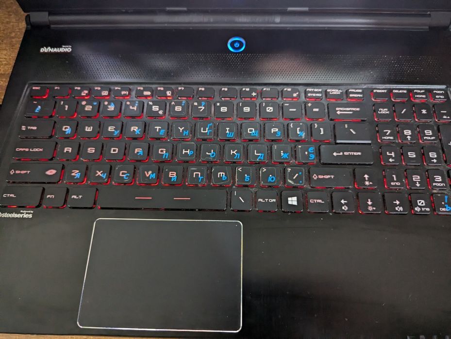 Ноутбук ігровий Msi ms-16H2