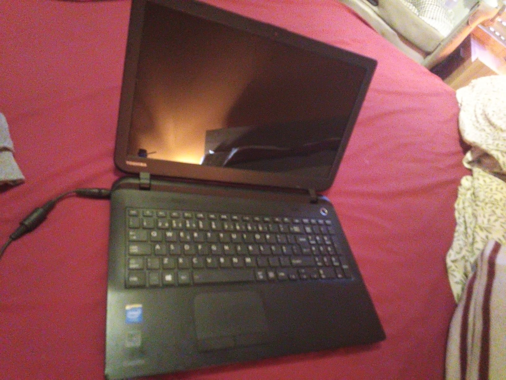 Portatil notebook toshiba