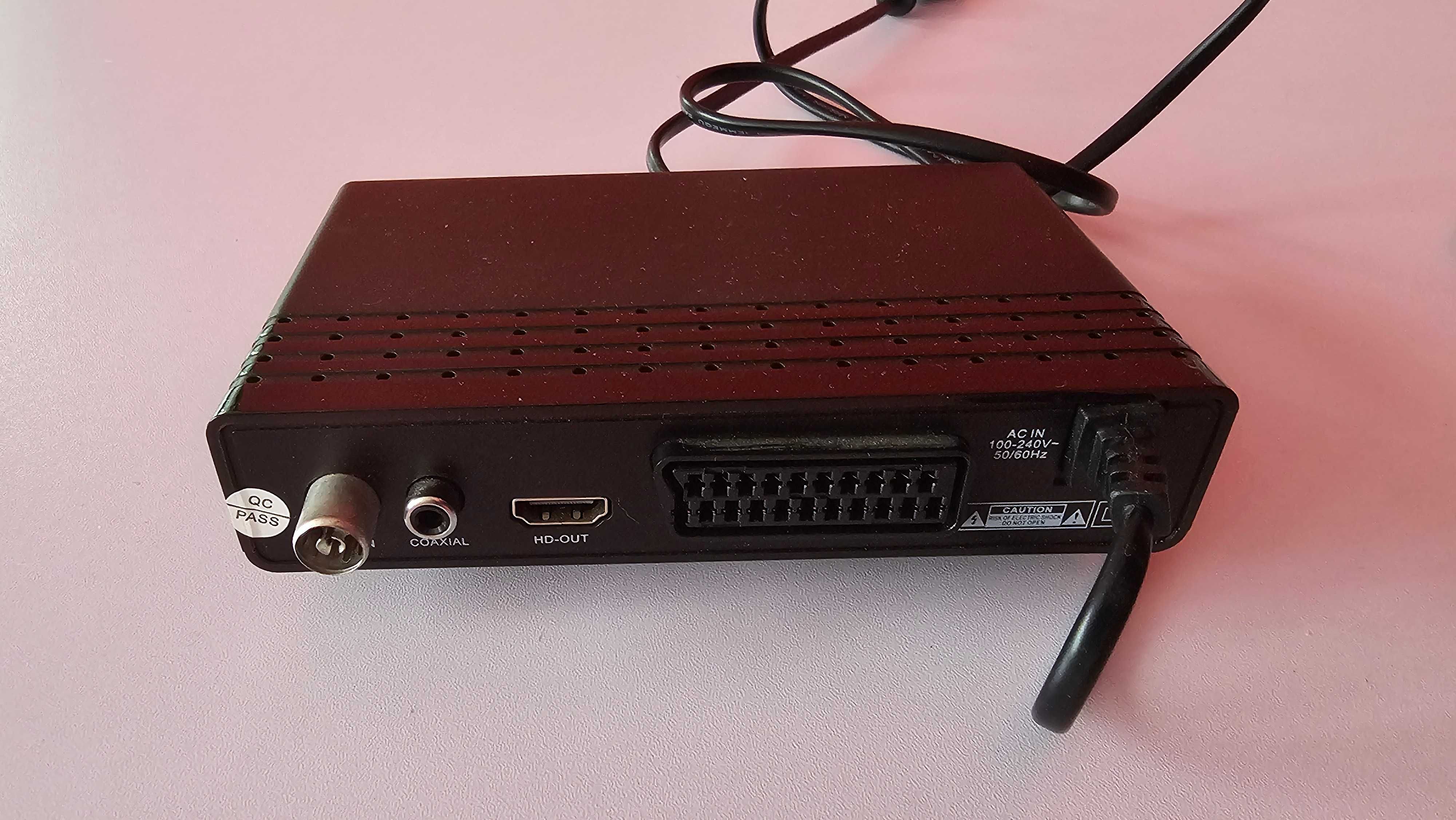 Tuner DVB-T2 HEVC H.265 Kruger&Matz KM0550B + pilot