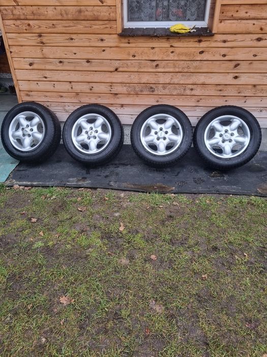 Land rover opony zimowe 215/65 r16