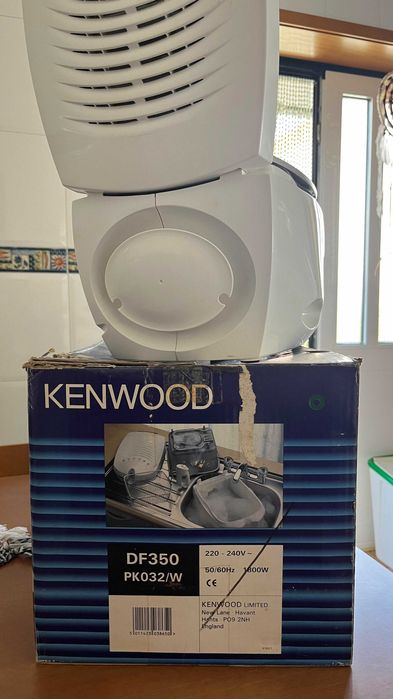 Fritadeira Kenwood DF350
