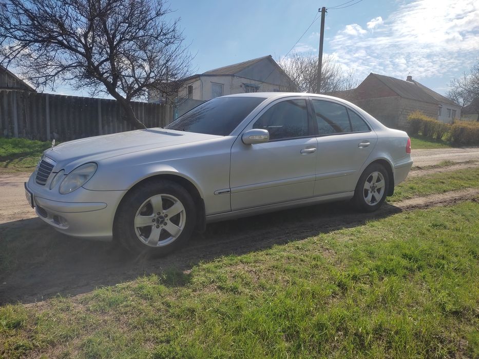 Продам мерс Е200-1.8компресор