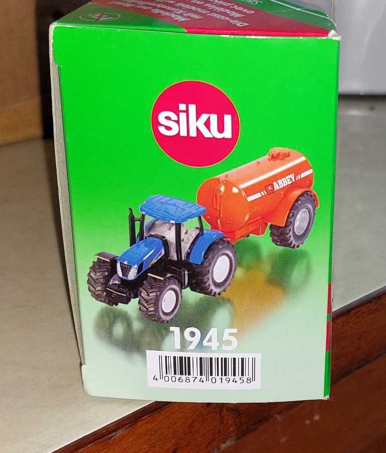 Trator com Reboke Tanque - SIKU 1945 - New Holland T7070