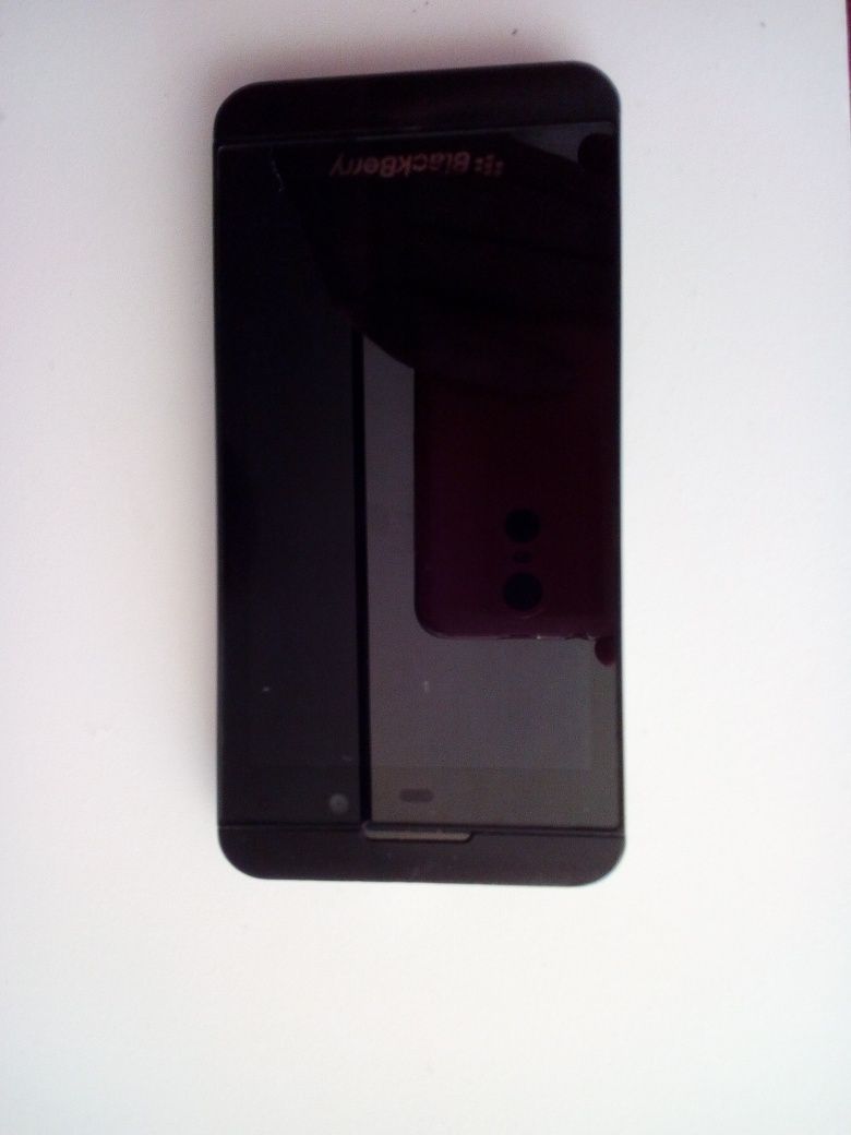 Смартфон Blackberry z10