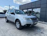 Subaru Forester 2.0 Benzyna Automat 4X4 Podgrzewane Fotele Czujniki Parkowania