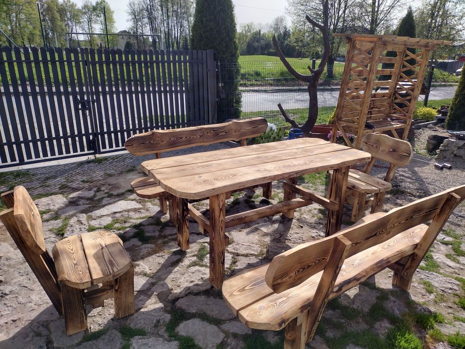 Meble ogrodowe sosnowe
