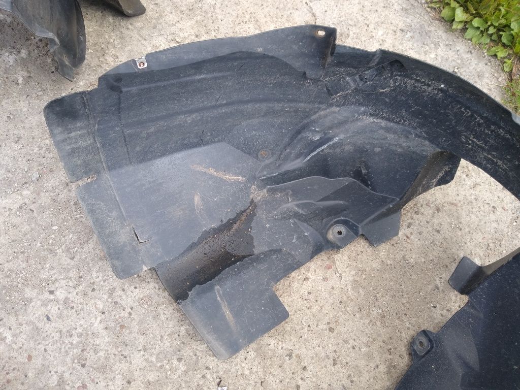 Nadkole przód lewe Ford Mondeo MK4