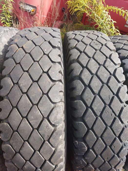 Opona Opony 1200R20 12.00R20 1200x20 Budowlane Szosowe Rolnicze