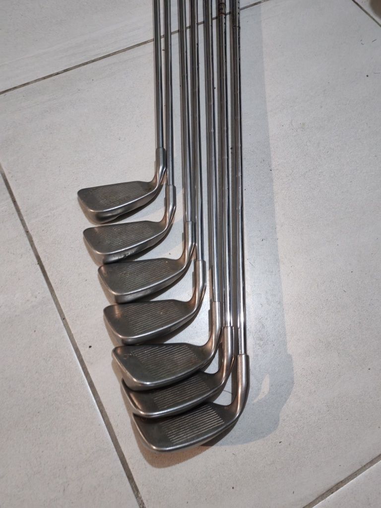 Golfe Conjunto ferros PING ZING 2