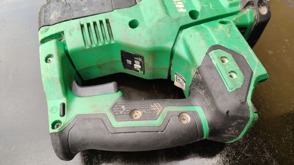 Młotowiertarka HIKOKI DH1826DA