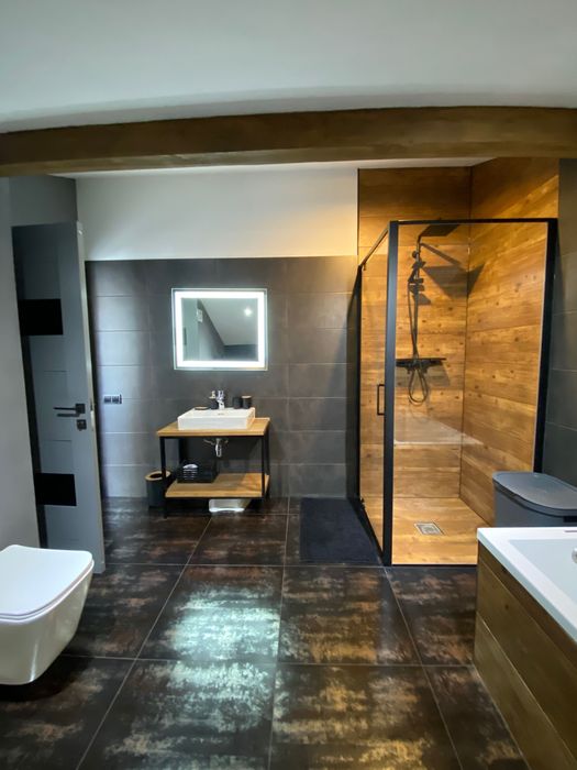 Розрахунок в гривнях.Продаж таунхаусу з ремонтом та меблями!є підвал