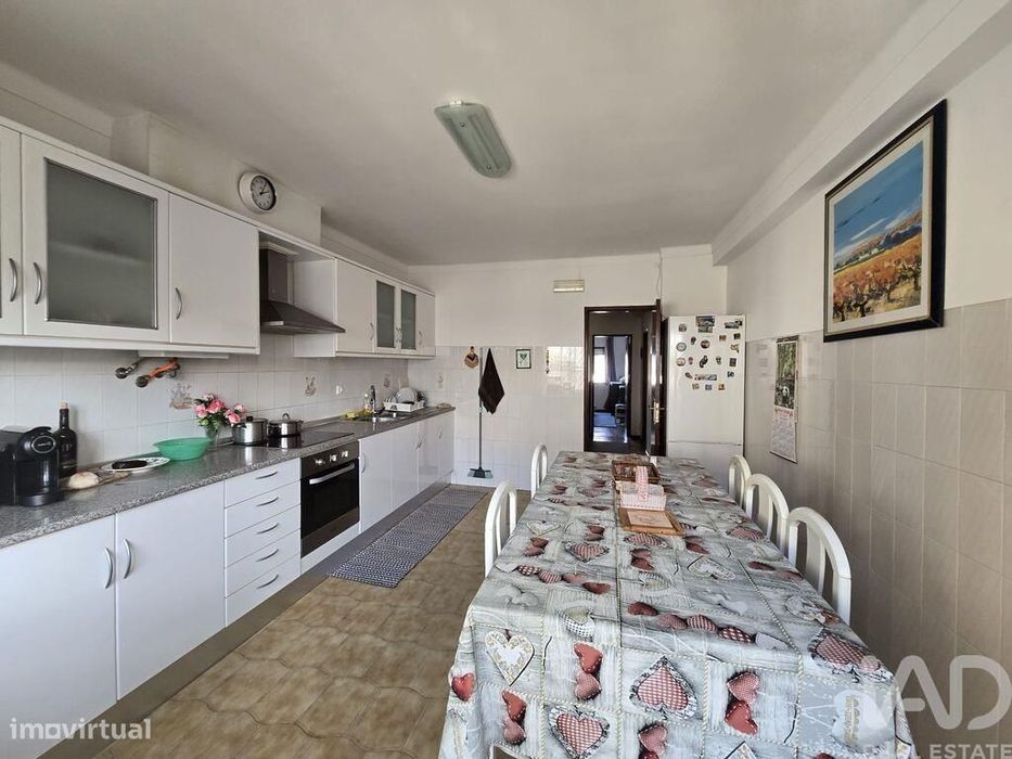 Apartamento T2 em Bombarral e Vale Covo de 103,00 m2