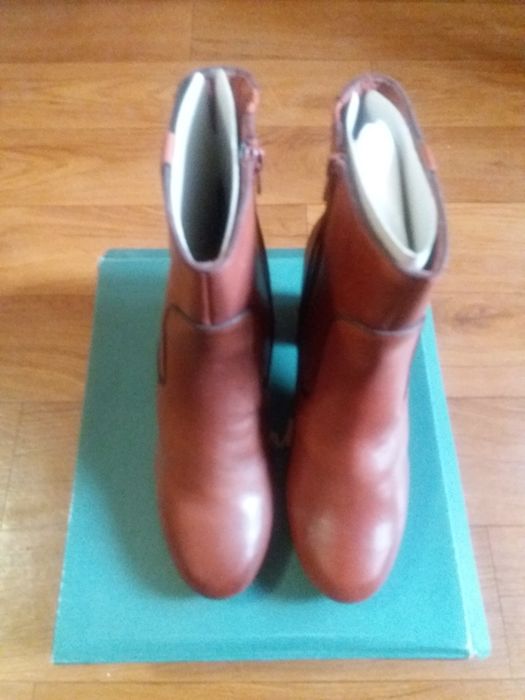 Женские полусапожки Clarks р41 кожанные