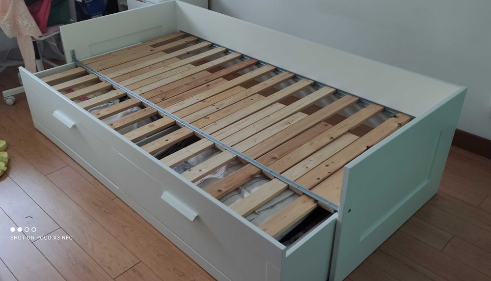 Cama individual Brimnes IKEA como nova