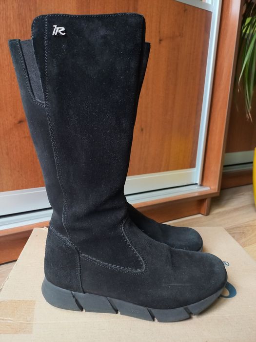 Дитячі осінні чобітки з натурального замшу