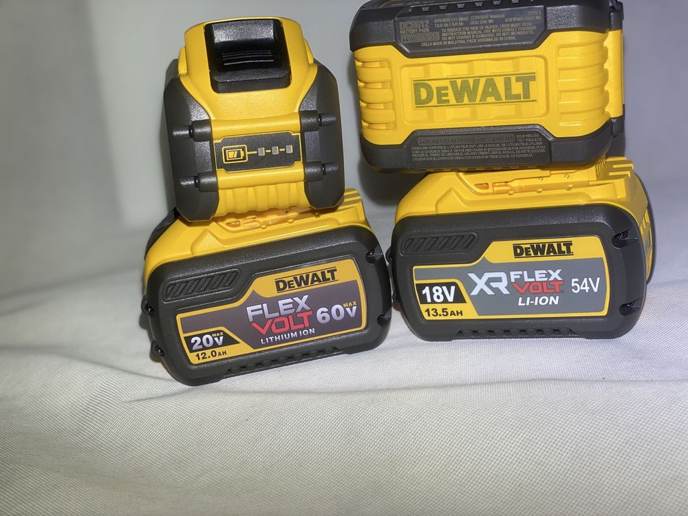 Акумулятор / Батерея Dewalt 12ah Нова Flexvolt-12000mah