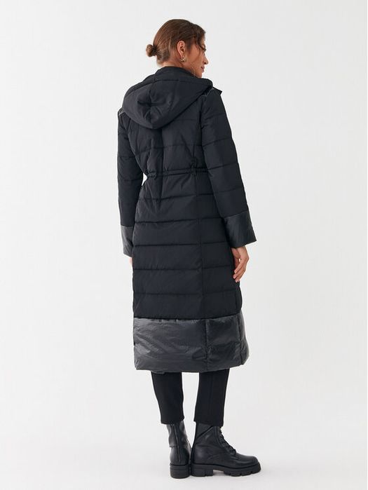 Płaszcz czarny puchowy Liu Jo M