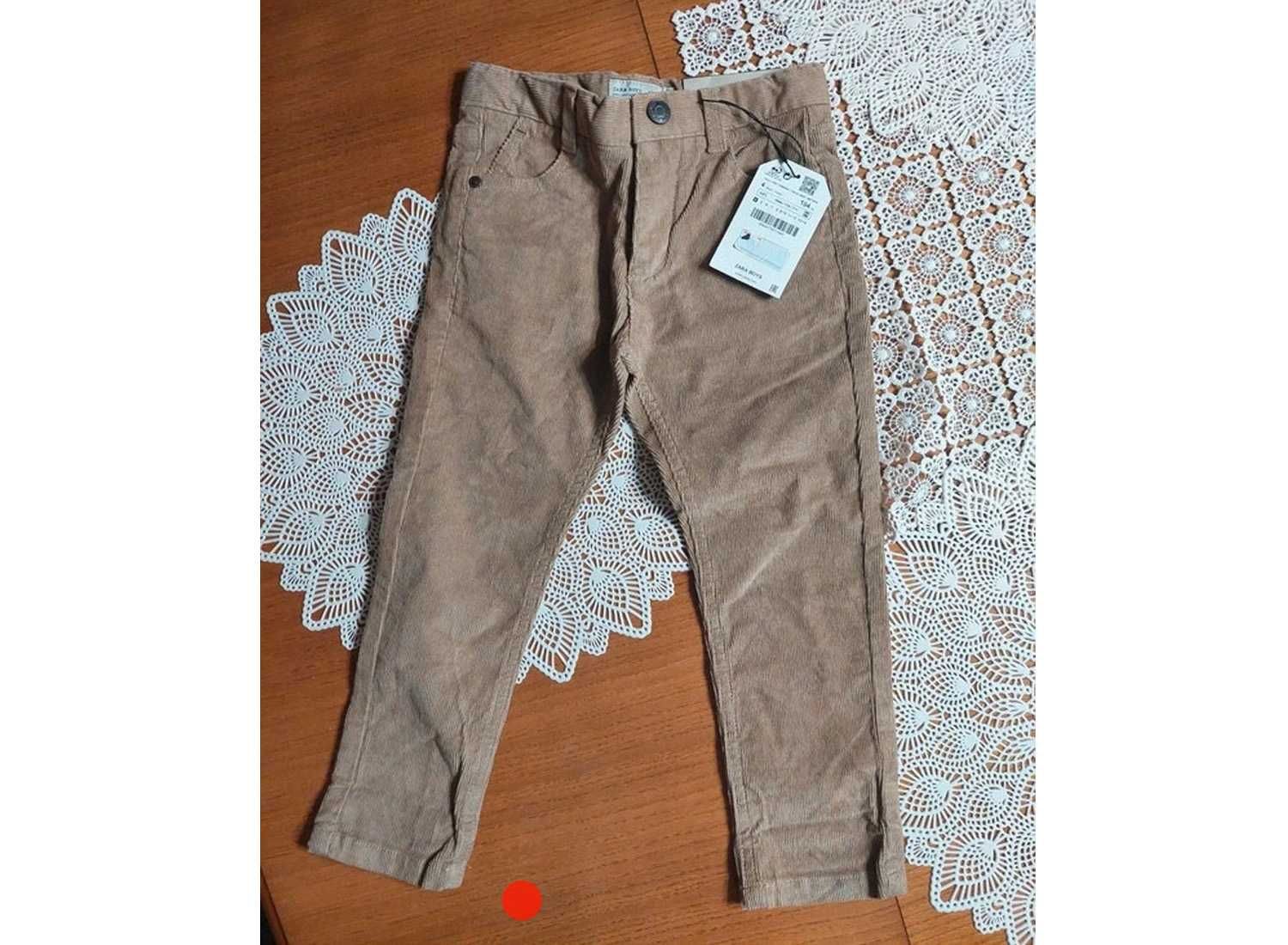 Zara Boys bawełniane spodnie roz 104