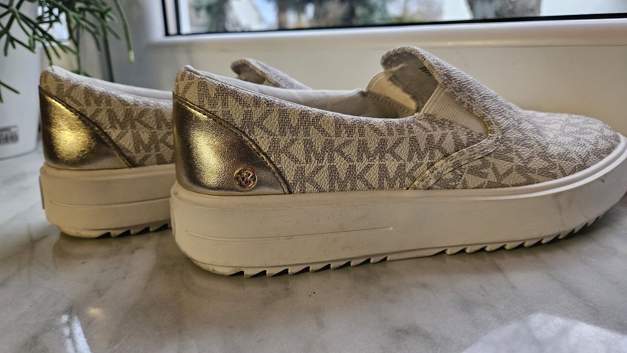 Buty sneakchersy Michael Kors roz 38,5