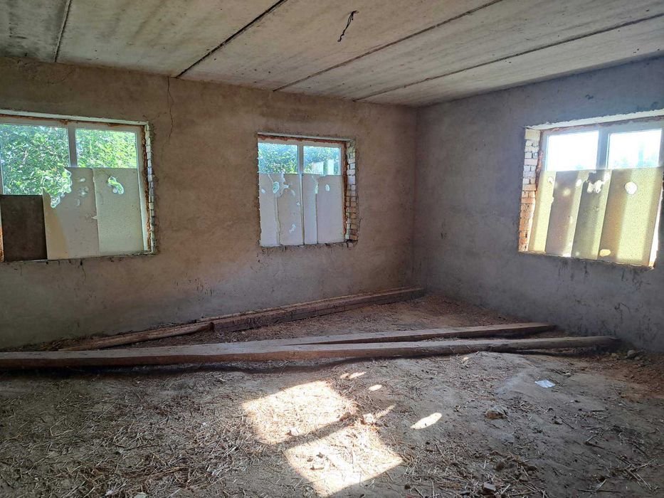 Продам новий будинок.