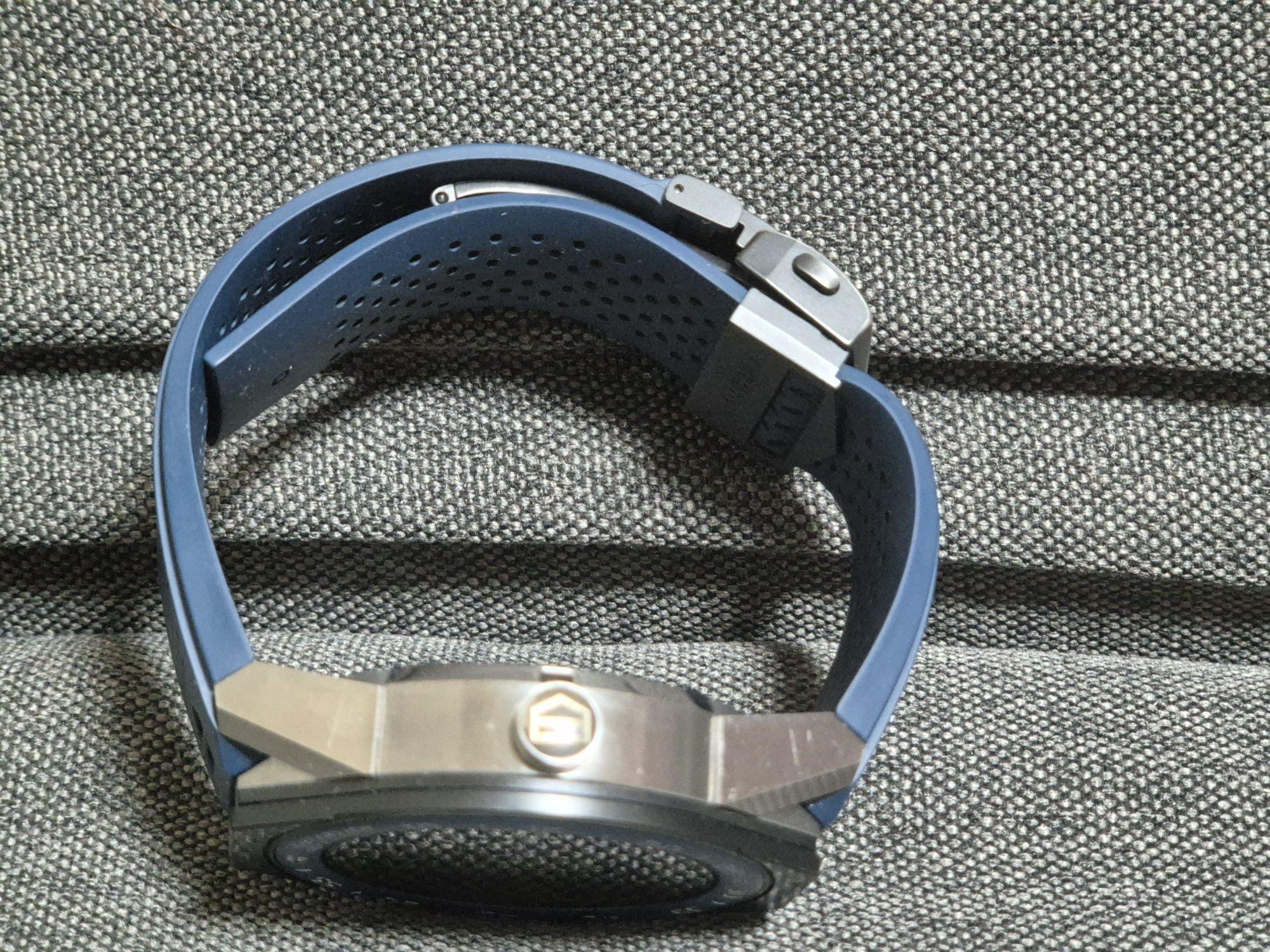 Часы Tag Heuer Connected Modular 45