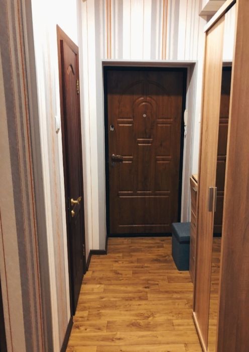 Продам 1 к.кв. с ремонтом в центре возле парка.