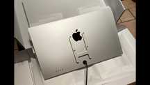 2 x Apple Studio Display Monitores Ecrã Retina 5K de 27"
