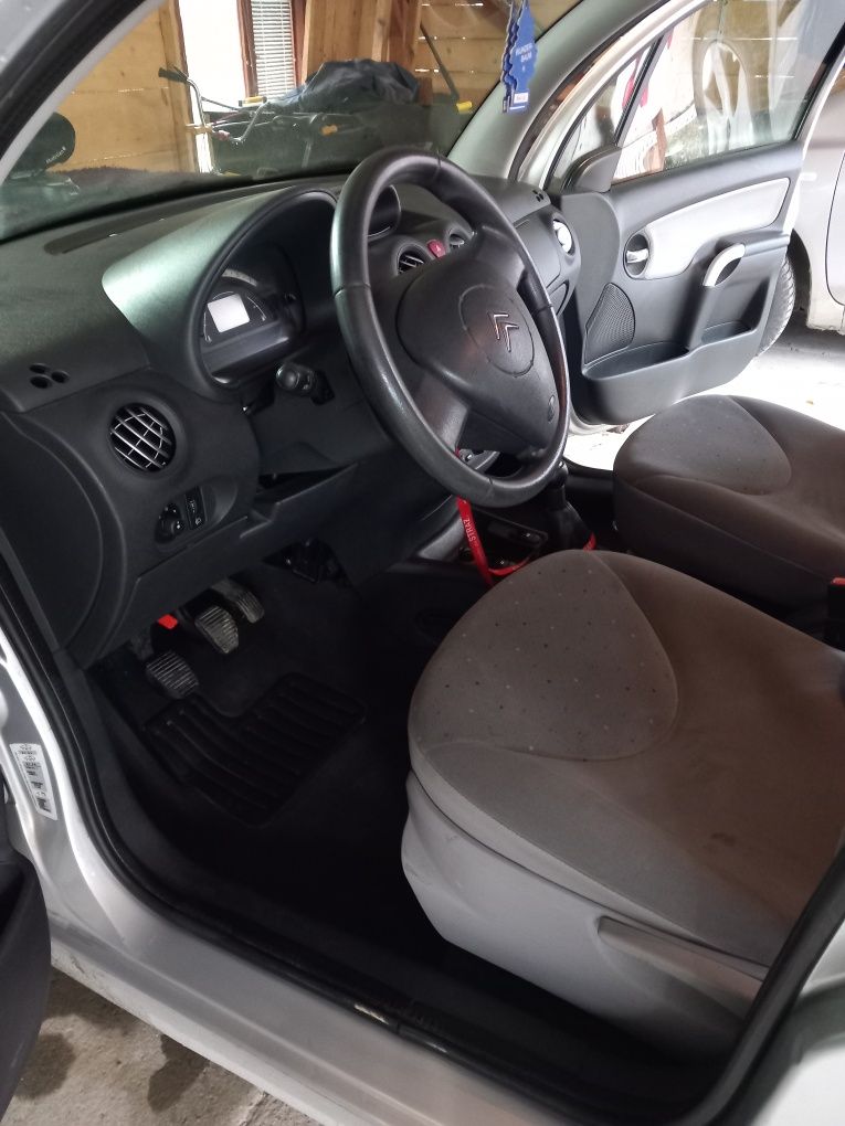Sprzedam C3 2005r