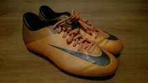 Botas Nike relvado sintético