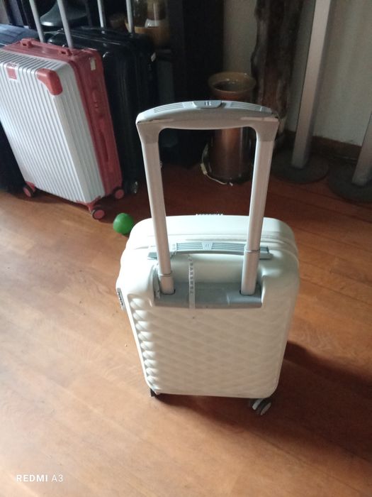 Mala trolley em excelente estado