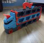 Hot Wheels, Wyscigowy transporter, City