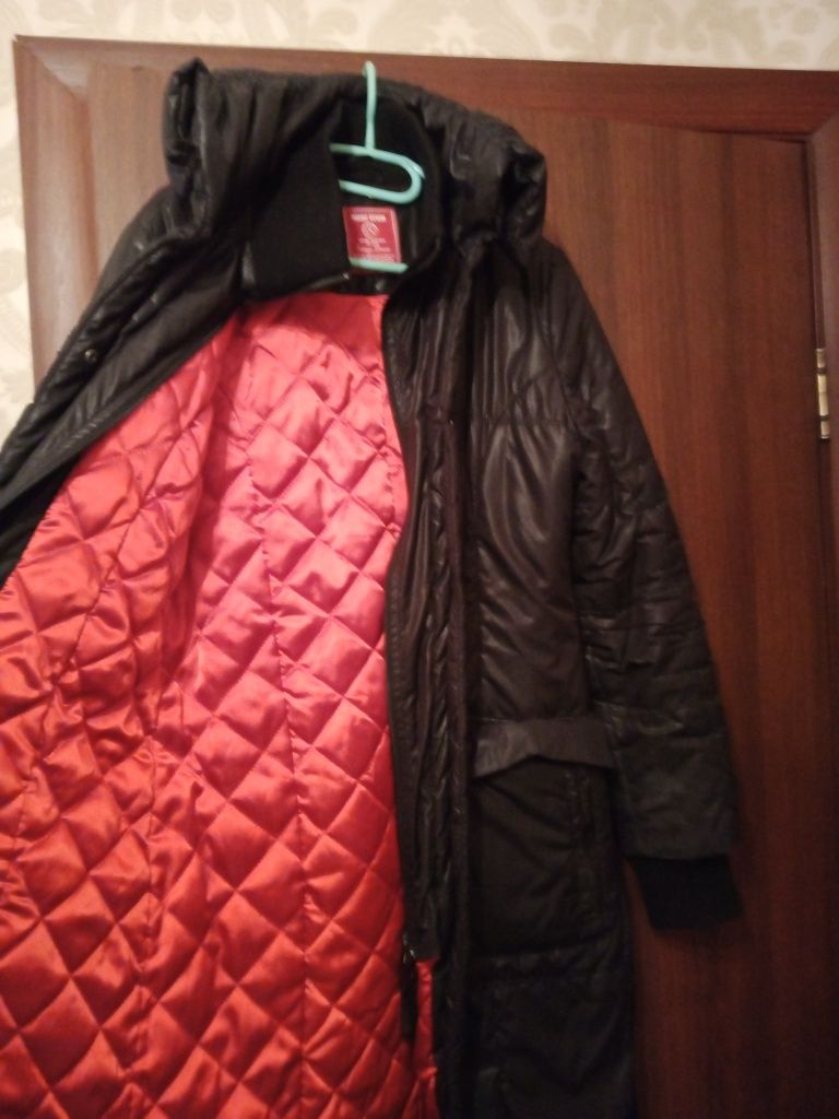 Продам зимние тёплое женское пальто