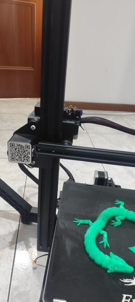 Impressora 3D Ender 3 Max com BL Touch – Bom Estado


---

Títul