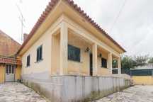Moradia T4 para venda