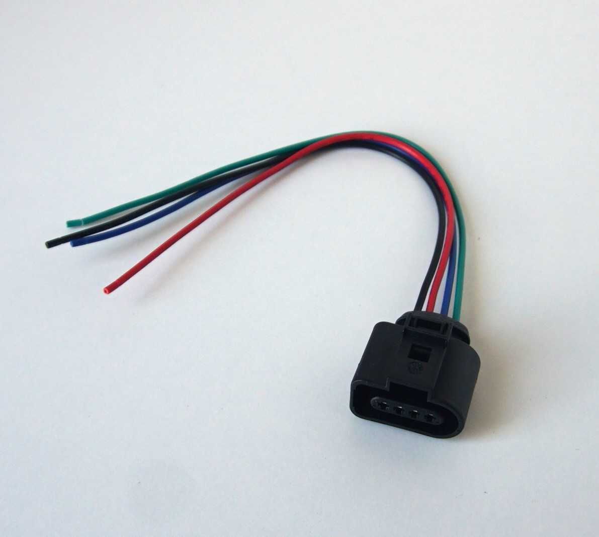 Audi A4 B7 Avant wtyczka kostka wiązka 4 pin do lampy tylnej