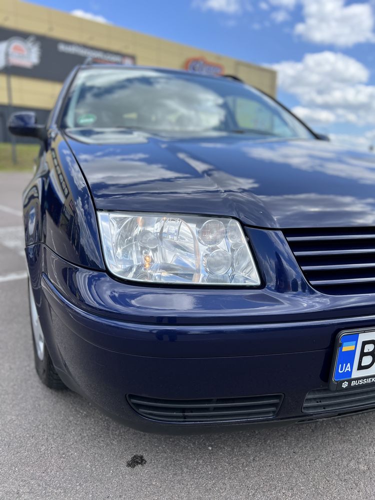 Продам VW BORA GOLF 1.6 mpi