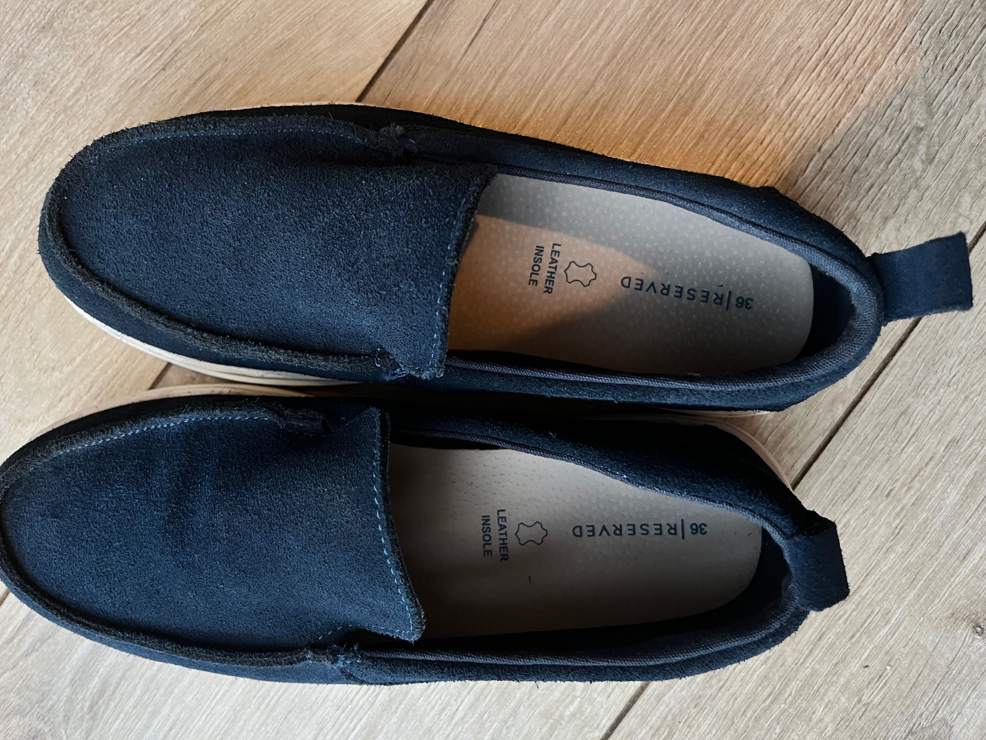 Eleganckie zamszowe mokasyny chłopięce reserved 36
