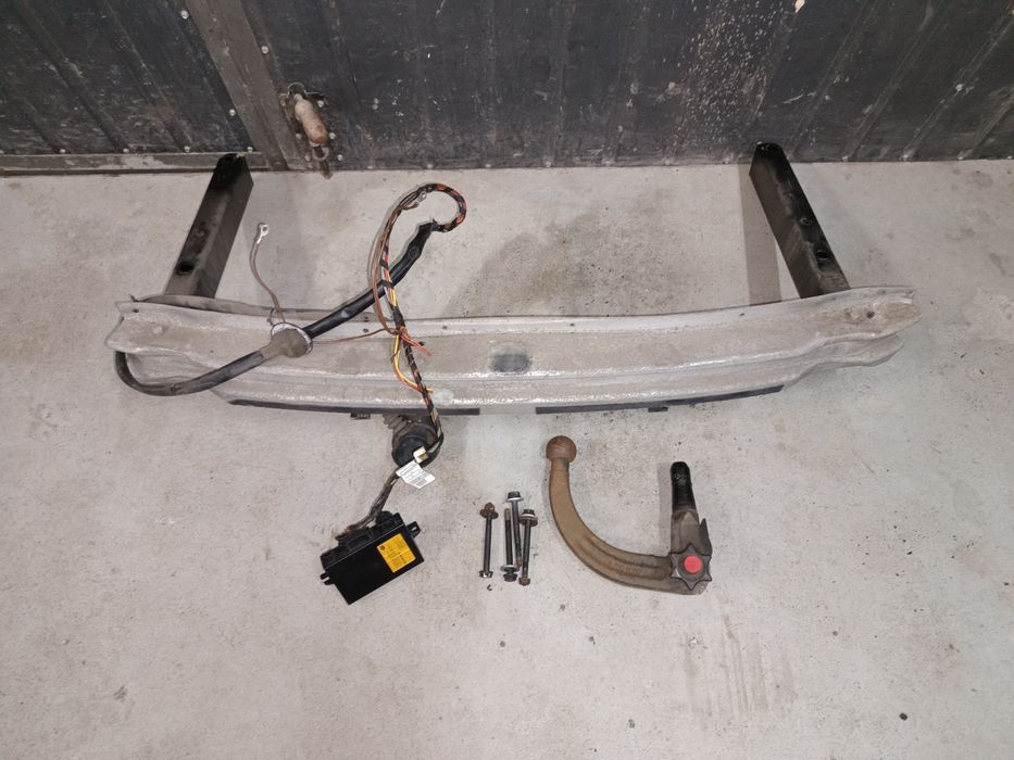 Hak Westfalia odpinany na kluczyk wiązka moduł Audi A4 B6 B7 części