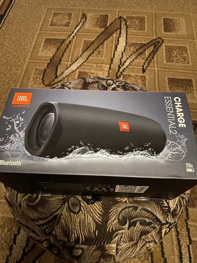 Продам JBL Charge Essential 2