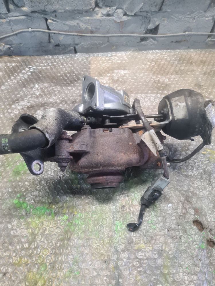 Турбіна Турбина Peugeot 307 407 Citroen C5 Volvo V50 2.0 HD 9654919580