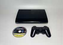 PlayStation 3 Super Slim 500GB z padem i grą – pełny zestaw