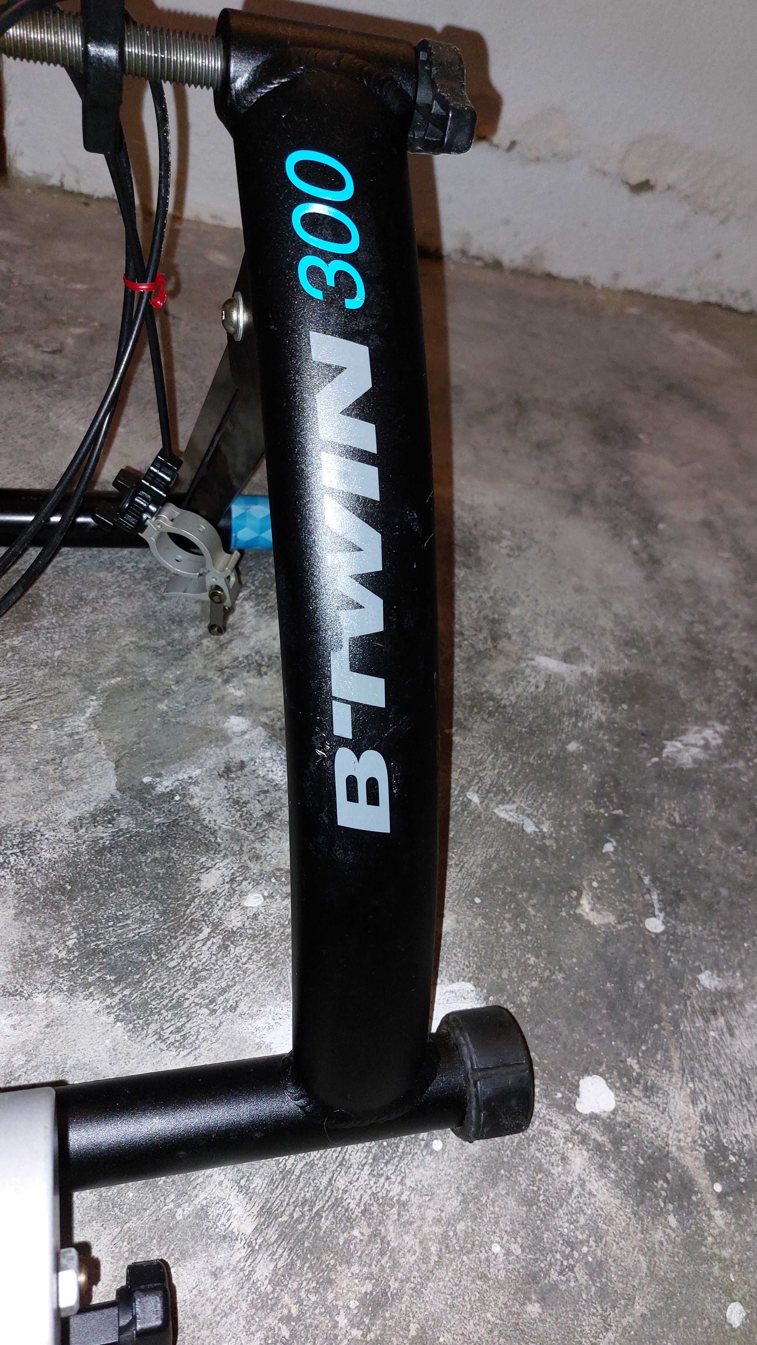 Rolo de treino bicicleta BTWIN in Ride 300